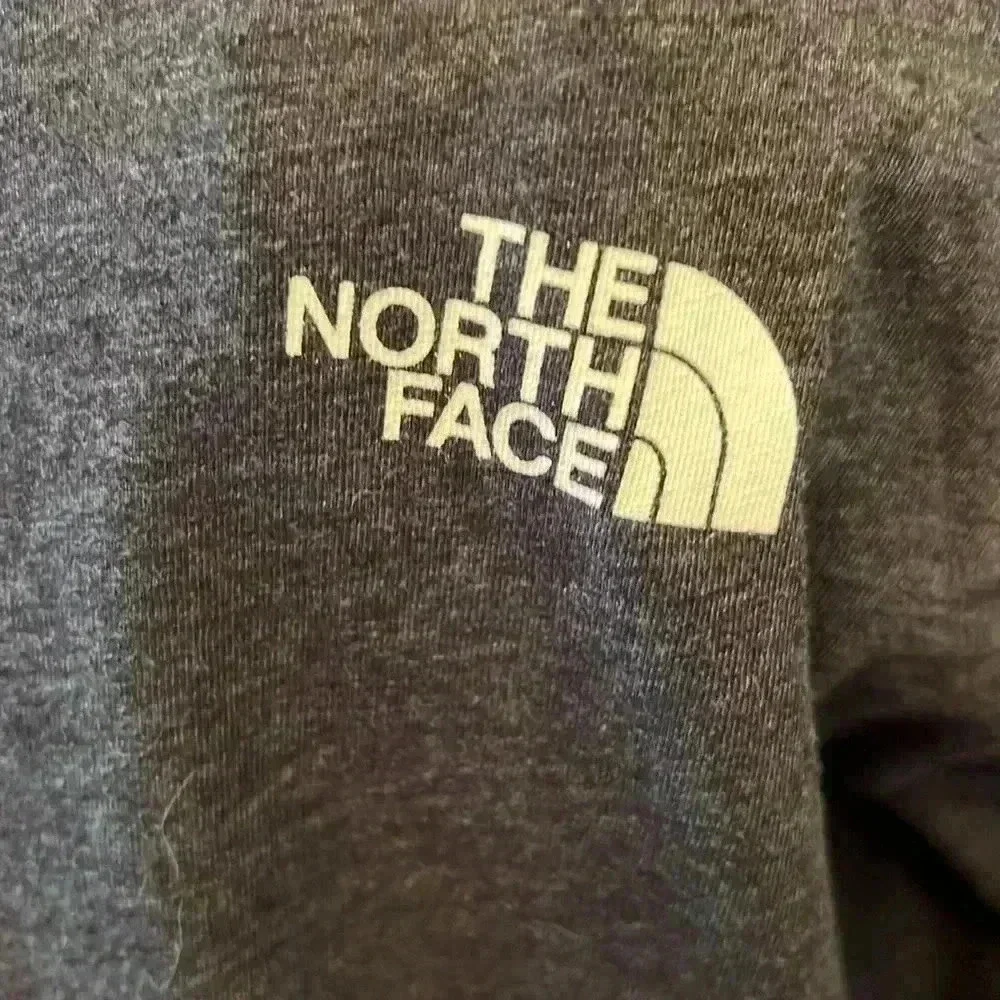 The North Face Long Sleeved Tee Shirt-Sz S